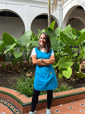 Alejandra (Tutora bebés)